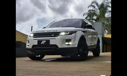 Land rover evoque 2.0 pure