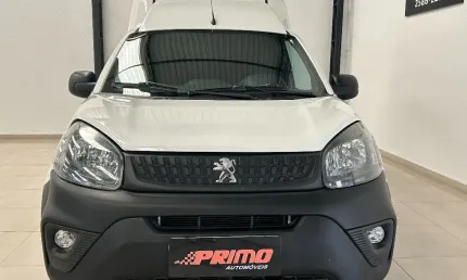 Partiner/fiorino 2023 completa 12 mil km 