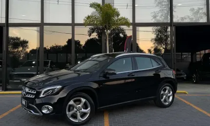 Mercedes-benz gla 200 200 enduro 1.6 tb 16v flex aut.