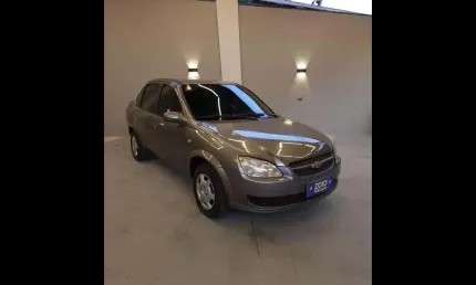 Chevrolet classic ls 2012