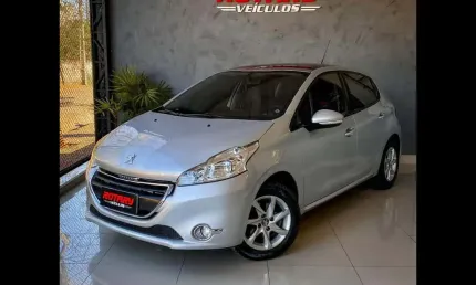 Peugeot 208 allure 2014