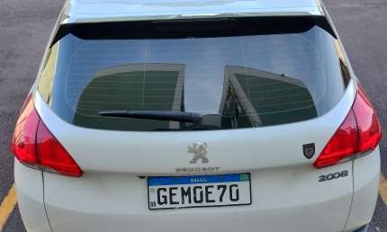 Vende-se peugeot 2008 allure 1.6 flex  automático 