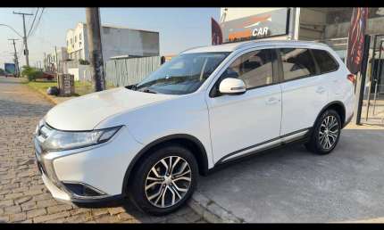 Mitsubishi mmc outlander 2018 teto 7 lugares