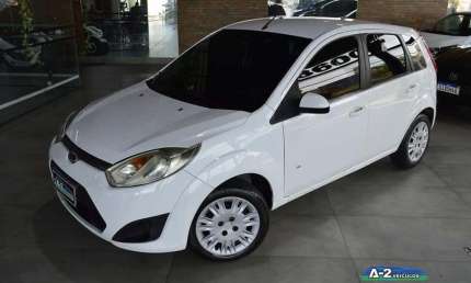 Ford fiesta 1.6 se hatch 16v flex 4p manual 2014
