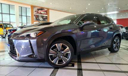 Lexus ux250h luxury 2023