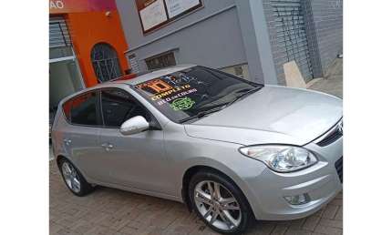 Hyundai i30 2.0 16v 145cv 5p aut.  - prata - 2009/2010