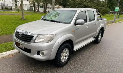 Hilux cd d4-d 4x4 2.5 16v 102cv tb dies.