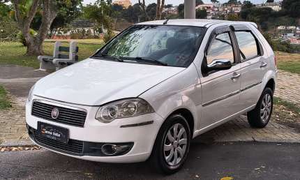 Fiat palio attractive 1.4 flex mec 2011