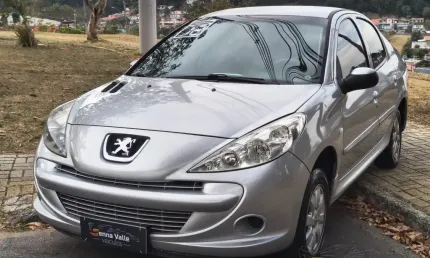 Peugeot 207 passion xrs 1.4 flex mec 2012