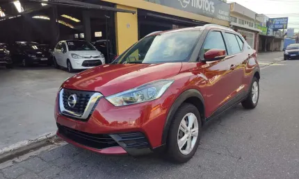 Nissan kicks flex automático