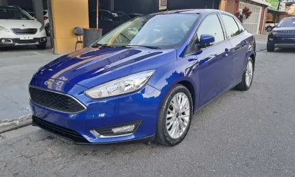 Ford focus sedan flex automático