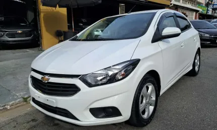 Chevrolet onix flex automático