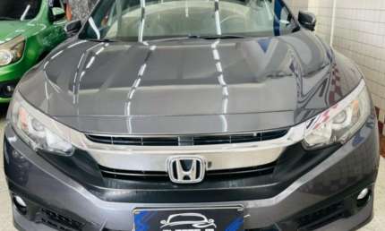 Civic super bem cuidado . . . .