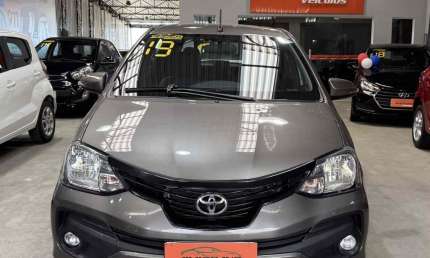 Toyota etios 2019 1.5 x plus 16v flex 4p manual