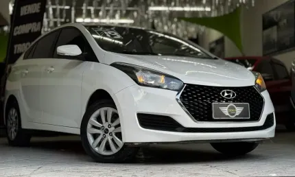 Hyundai hb20s comfort plus 1.6 flex manual 6 marchas completo financia e troca 
