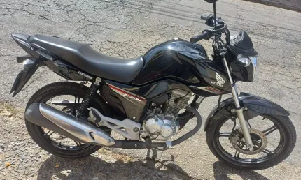 Moto de garagem 