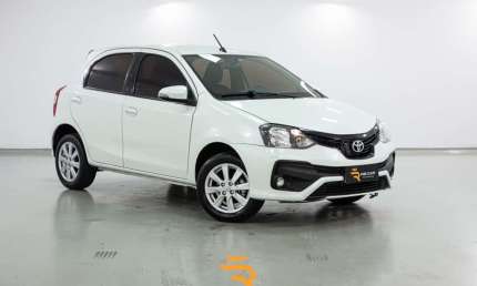 Toyota etios 2020 1.5 x plus 16v flex 4p automático