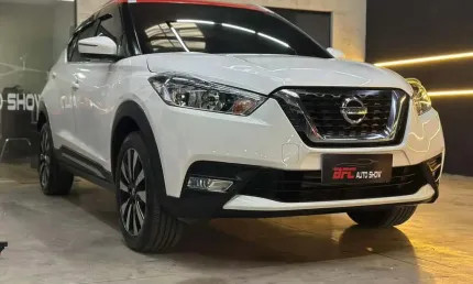 Nissan kicks sv cvt 2017