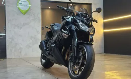 Kawasaki kawasakz1000 2011