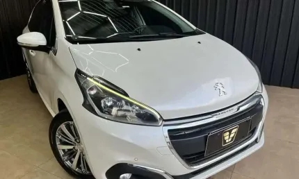 Peugeot 208 griffe at 2017