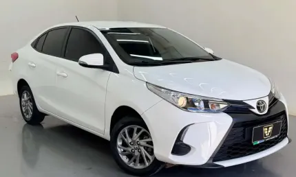 Toyota yaris sa xs15 2025