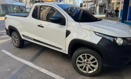 Strada endurence 2021 com acessórios 
