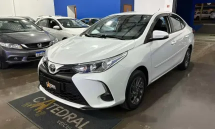Toyota yaris sa xs 1.5 2023