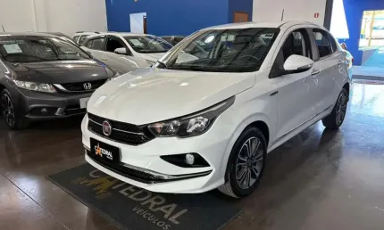 Fiat cronos 1.8 precision automático 2020
