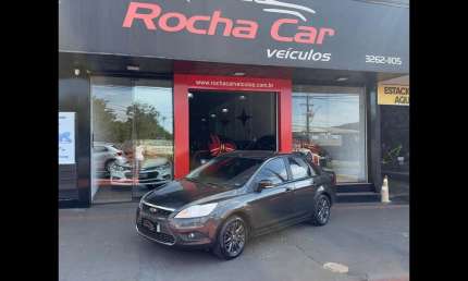 Ford focus sedan 2.0 16v 4p 2013