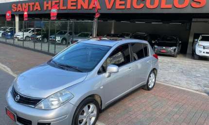 Nissan tiida /  18sl flex - prata - 2010/2011