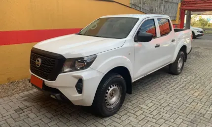 Nissan frontier s cd 4x4 2.3 turbo diesel mec. 2023 baixa km.
