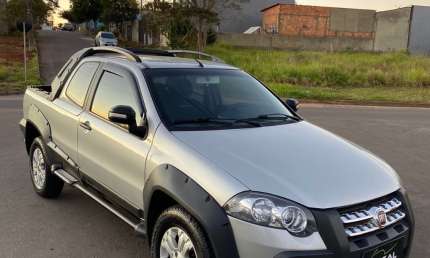 Fiat strada 1.8 adventure locker cd