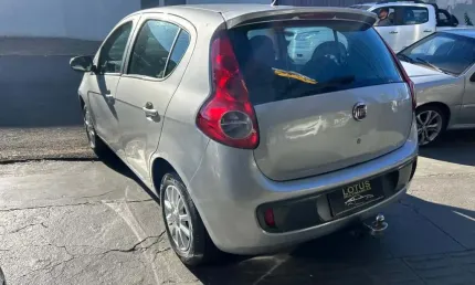 Fiat palio attract 1.0 2013
