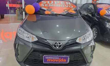 Toyota yaris yaris 1.5 xl plus connect cvt