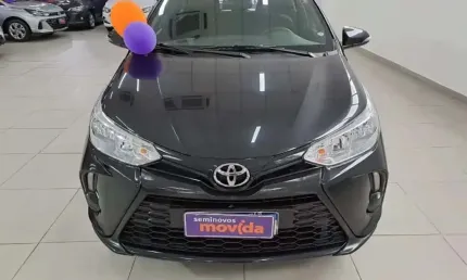 Toyota yaris yaris 1.5 xl plus connect cvt