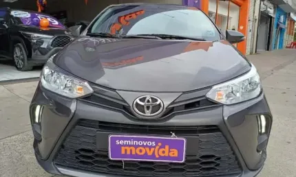 Toyota yaris yaris 1.5 xl plus connect cvt