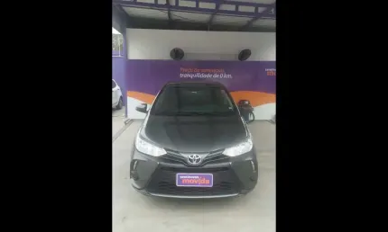 Toyota yaris yaris 1.5 xl plus connect cvt