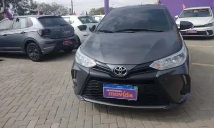 Toyota yaris yaris 1.5 xl plus connect cvt
