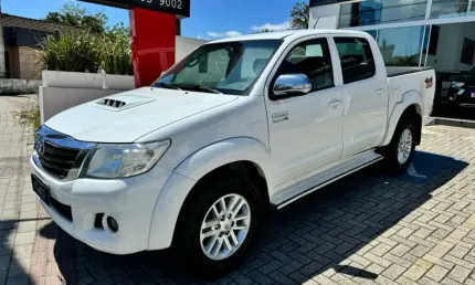 Toyota hilux cd srv d4-d 4x4 3.0 tdi diesel aut