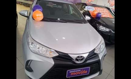 Toyota yaris yaris 1.5 xl plus connect cvt