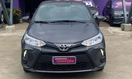 Toyota yaris yaris 1.5 xl plus connect cvt