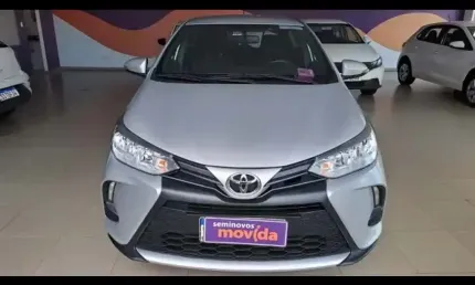 Toyota yaris yaris 1.5 xl plus connect cvt