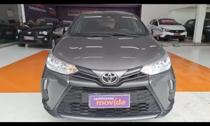 Toyota yaris yaris 1.5 xl plus connect cvt