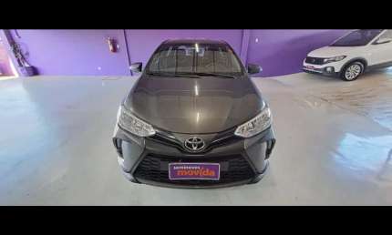 Toyota yaris yaris 1.5 xl plus connect cvt