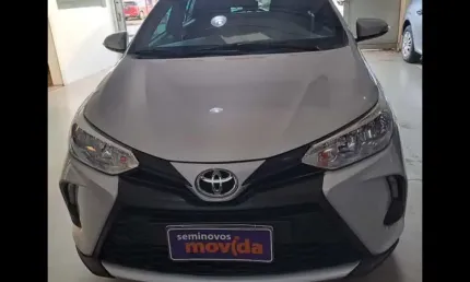 Toyota yaris yaris 1.5 xl plus connect cvt