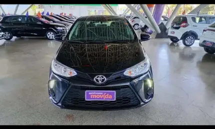 Toyota yaris yaris 1.5 xl plus connect cvt
