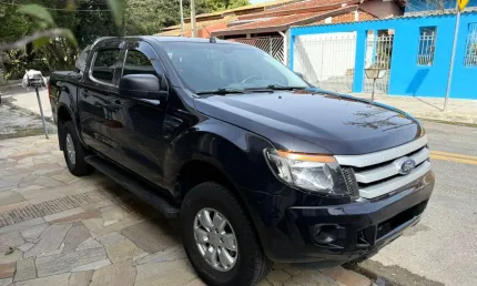 Camionete linda, somente venda, não aceito troca
