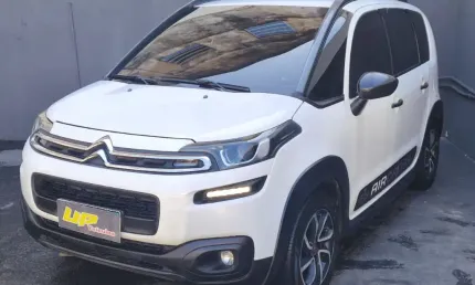 Citroen aircross 1.6 live 2019 gnv impecável