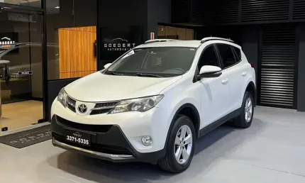 Toyota rav4 4x4 2.0 2013