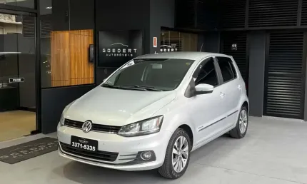 Volkswagen fox highline  1.6 2018